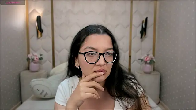 ZarifaBev online show from 25, 9, 2025