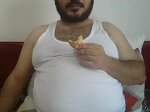 UrfavSlaveBitch online show from 24, 5, 2026