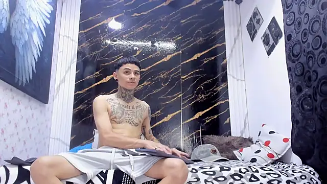 exotic hot couple online show from 29, 5, 2026