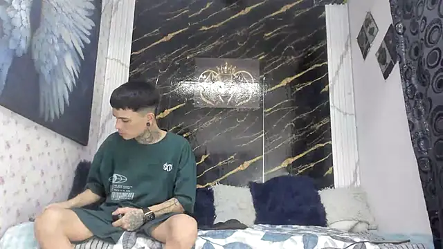 Snapshot of exotic_hot_couple chatting on 16, 7, 2026 exotic hot couple online show from 16, 7, 2026