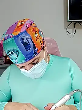 Snapshot of LucyanaSilva chatting on 11, 11, 2025 LucyanaSilva online show from 11, 11, 2025