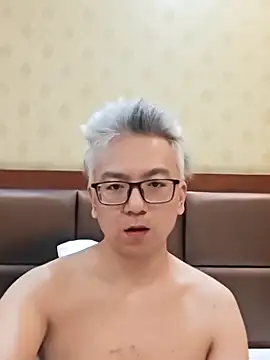 leoUSIR online show from 6, 4, 2026