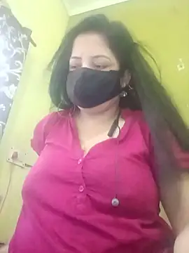 Snapshot of hornycoupleJandS chatting on 4, 7, 2026 hornycoupleJandS online show from 4, 7, 2026