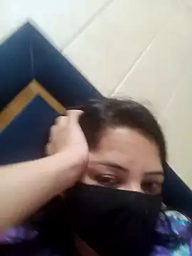 hornycoupleJandS online show from 28, 4, 2026