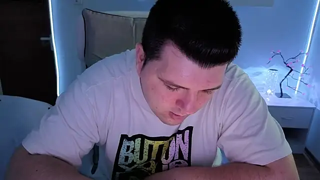 Snapshot of JasonJacks chatting on 7, 6, 2026 JasonJacks online show from 7, 6, 2026
