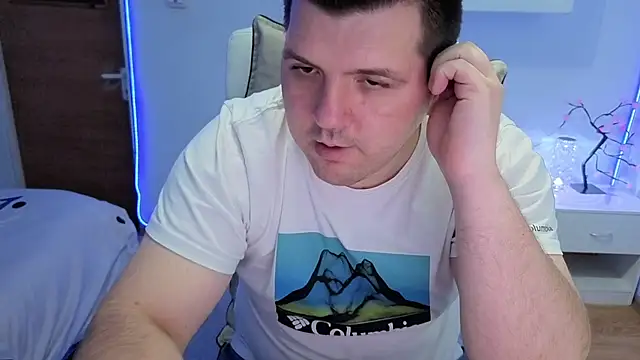 Snapshot of JasonJacks chatting on 8, 7, 2026 JasonJacks online show from 8, 7, 2026