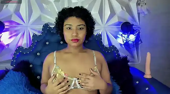 kitty pervertedx online show from 8, 3, 2025