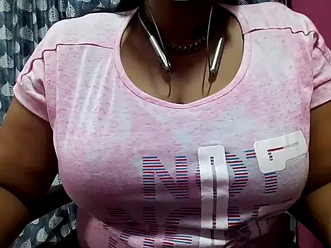 Snapshot of Tamilsathya2024 chatting on 18, 3, 2025 Tamilsathya2024 online show from 18, 3, 2025