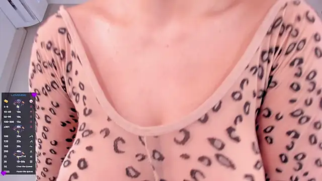 CharlotteDupontt online show from 12, 4, 2026