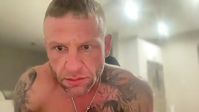 heavyhitta83 online show from 15, 12, 2024