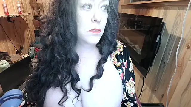 Snapshot of BrookeRides chatting on 23, 9, 2025 BrookeRides online show from 23, 9, 2025