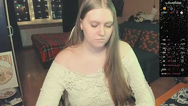 Alice Dreamgirl  online show from 19, 12, 2025