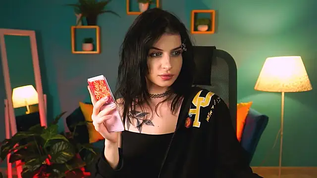 JadeCastle  online show from 18, 4, 2026