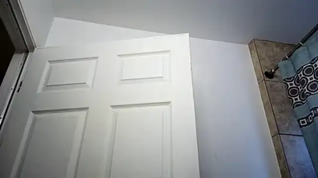 Huntzg23 online show from 5, 2, 2026