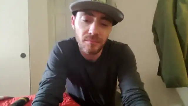 Huntzg23 online show from 6, 3, 2026