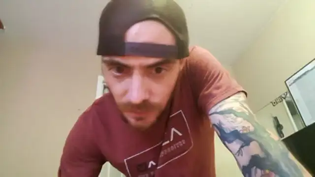 Huntzg23 online show from 7, 6, 2026