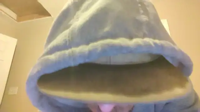 Huntzg23 online show from 17, 12, 2025