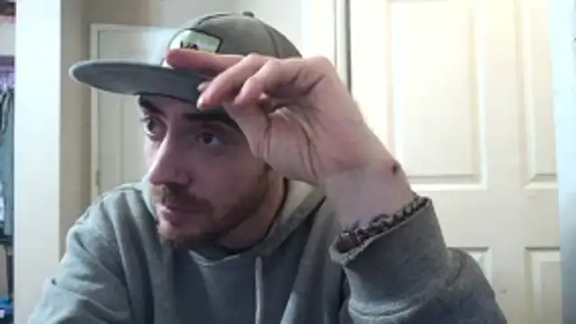 Huntzg23 online show from 14, 4, 2026