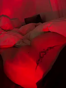 Snapshot of littlewitchxoxo chatting on 23, 2, 2025 littlewitchxoxo online show from 23, 2, 2025