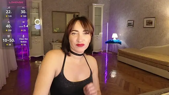 Snapshot of AnneHaddaway chatting on 5, 10, 2025 AnneHaddaway online show from 5, 10, 2025