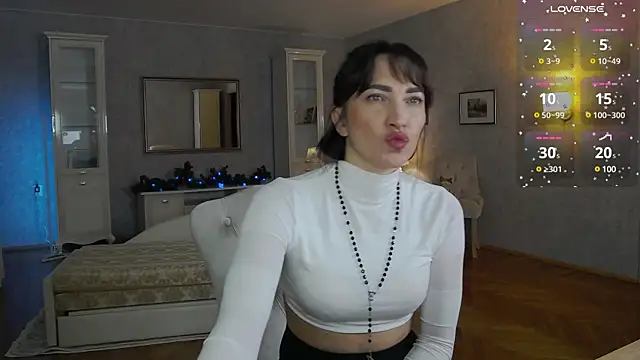 Snapshot of AnneHaddaway chatting on 26, 12, 2024 AnneHaddaway online show from 26, 12, 2024