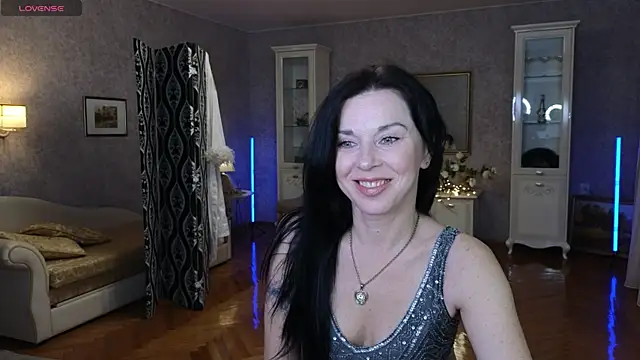 Snapshot of LinaJoy chatting on 12, 5, 2026 LinaJoy online show from 12, 5, 2026