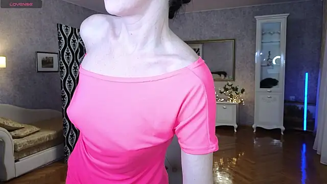 LinaJoy online show from 22, 4, 2026