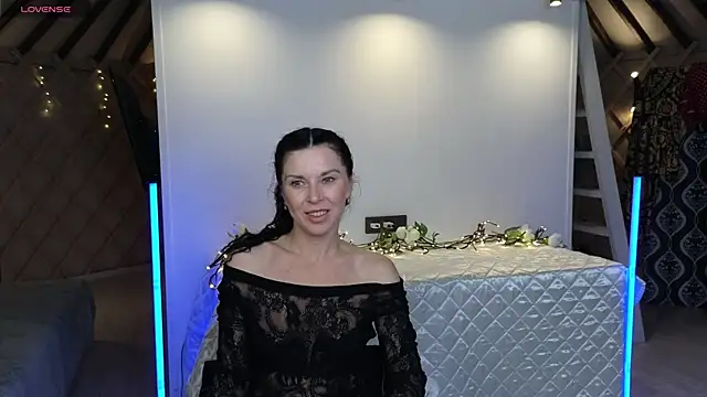 Snapshot of LinaJoy chatting on 1, 6, 2026 LinaJoy online show from 1, 6, 2026