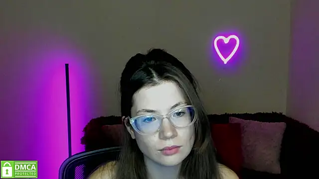 Alicia redfollow online show from 22, 2, 2025