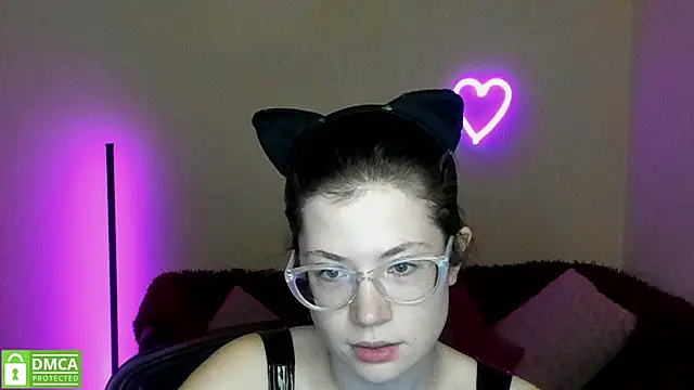 Alicia redfollow online show from 2, 3, 2025