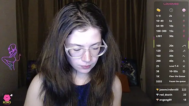 Alicia redfollow online show from 10, 3, 2025