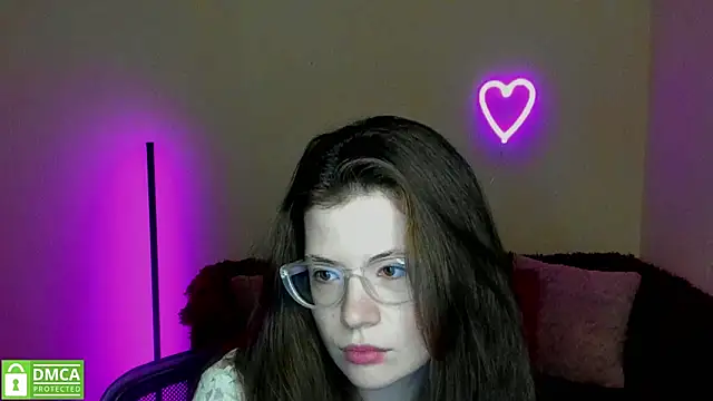 Alicia redfollow online show from 22, 2, 2025