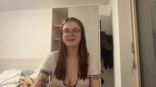 NikaCyberslut online show from 18, 2, 2025