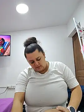 Miss balloonsmila online show from 30, 11, 2025