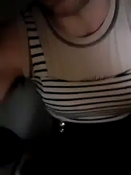 priscilla420 online show from 9, 3, 2025