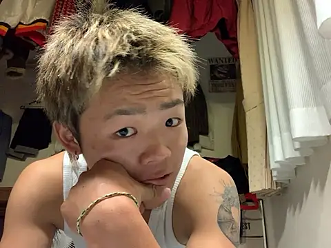 kuma0908 online show from 11, 9, 2025