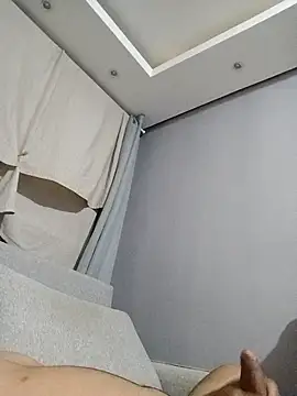 Snapshot of anderson1003xv chatting on 2, 4, 2026 anderson1003xv online show from 2, 4, 2026