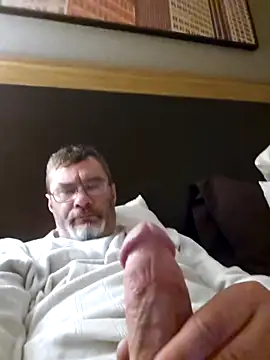 tileguyyy online show from 7, 3, 2026