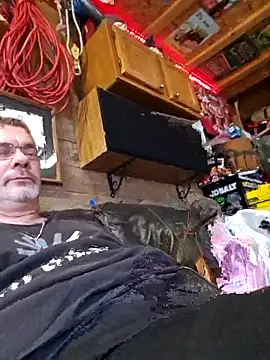 tileguyyy online show from 12, 9, 2025