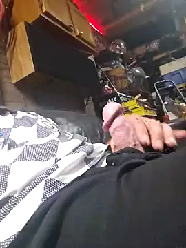 tileguyyy online show from 16, 9, 2025