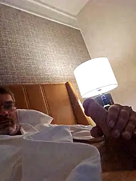 tileguyyy online show from 2, 10, 2025