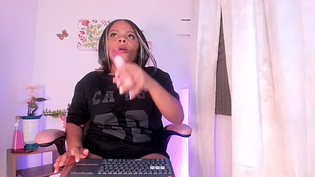 sexy queenx online show from 22, 12, 2024