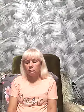 sakura blonde online show from 12, 10, 2025