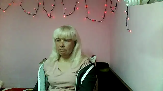 sakura blonde online show from 12, 3, 2026