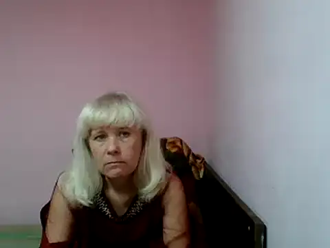 sakura blonde online show from 24, 2, 2025