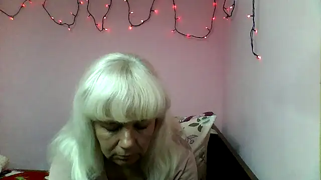 sakura blonde online show from 13, 3, 2026