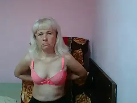 sakura blonde online show from 16, 3, 2025