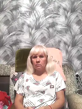 sakura blonde online show from 10, 10, 2025