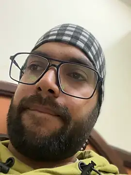 Arsh Loves Luv online show from 30, 12, 2024