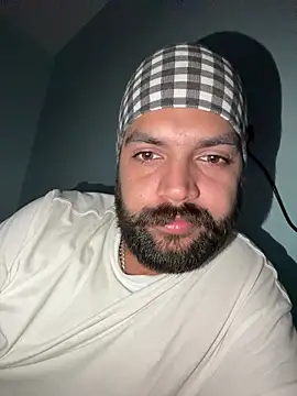 Arsh Loves Luv online show from 18, 12, 2025